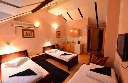 Novi Sad Hotel | Prenociste Stojic Novi Sad