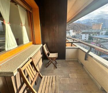 Sestriere Apartamento | Prestige appartamento in centro by MountainHouses
