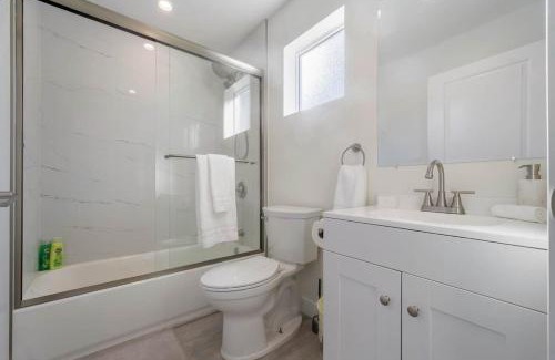 Burbank Apartamento | Prestige Studio Haven at Burbank