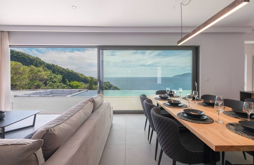 Pentati Villa | PRESTIGIO VILLAS | Nr Ag GORDIOS | Impresionantes vistas al mar