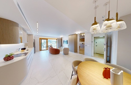 Mamilla Apartamento | ★Prestigious King David 3BR/3BA - View! Pool & Gym★