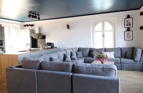 Espero-Pax Villa | Prestigious waterfront villa for 12 people, with private sea access