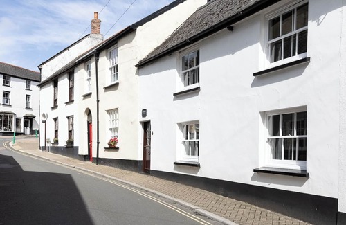 Torrington Casa | Pretty 2 bed cottage & garden, Torrington