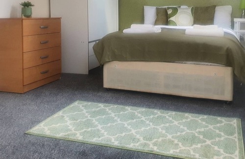 South Harrow Apartamento | Bonita casa de 4 habitaciones dobles con 3 baños