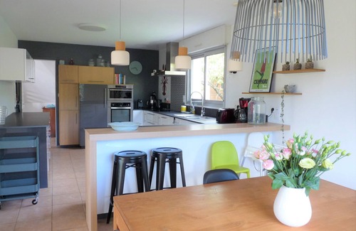 La Trinite-sur-Mer Casa | Bonita y espaciosa casa * 3 dormitorios * 2 a 6 vacacionistas * Jardín cerrado