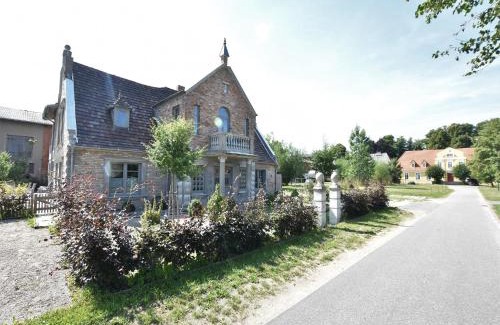 Kroepelin Apartamento | Pretty Apartment in Detershagen with Private Terrace