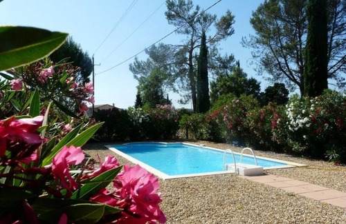 Montfort-sur-Argens Casa | PRETTY COUNTRY HOUSE IN PROVENCE NEAR BRAD & GEORGE!