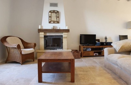 Benque Otro | Bonita casa de campo con impresionantes vistas de los Pirineos y piscina de 12 m