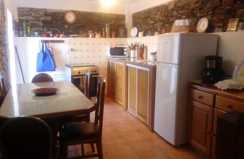 Arganil Cabaña | Bonita casa de vacaciones con fantásticas vistas para 6 personas, Arganil 7kms