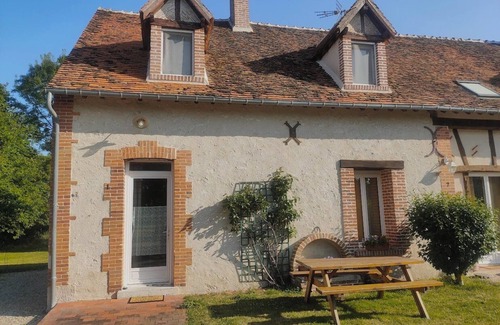 Lassay-sur-Croisne Apartamento | Pretty little Solognot apartment