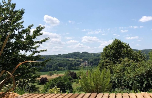 Sergeac Casa | Bonita casa de estilo perigordino con piscina privada climatizada y vistas al Vezere