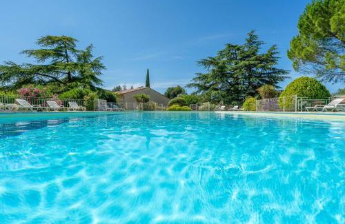 La Roque-sur-Pernes Casa | Pretty provençal house