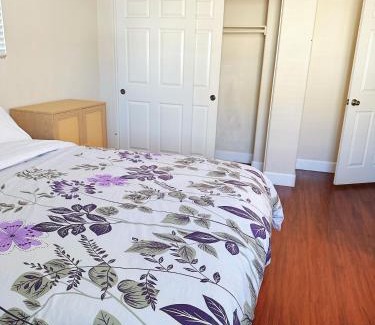 Mira Loma Casa | Pretty room private bathroom no tv