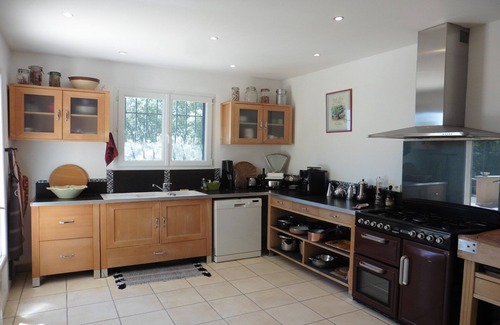 Villes-sur-Auzon Casa | Espaciosa casa de vacaciones con piscina privada