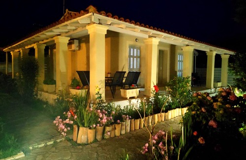 Ag. Georgios Villa | Pretty Villa X 6 cerca de la playa de arena en la isla de Corfú