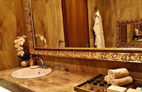Stari Grad Hotel | Prezident Palace Belgrade - Adults Only