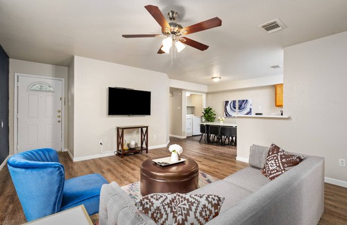 Cypress Apartamento | Price Drop! 3BRApt[30% OFF]Fast Wi-Fi & More-12D