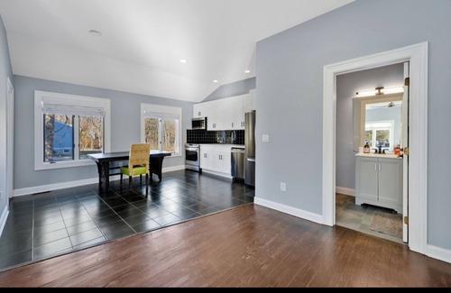 Norwalk Apartamento | price will make you book twine, luxury living