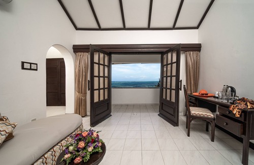 Shanzu Hotel | PrideInn Flamingo Beach Resort & Spa Mombasa