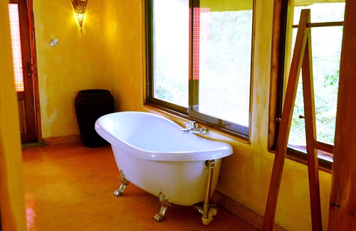 Talek Hotel | PrideInn Mara Camp & Cottages