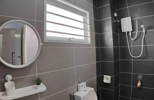 Ijok Casa | Prima Guest House - Puncak Alam Homestay Mus-lim friendly