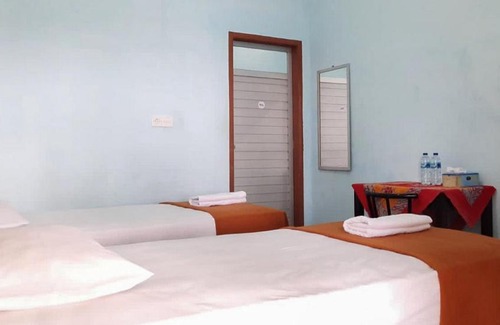 Sipura Island Hotel | Prima Homestay Mentawai RedPartner