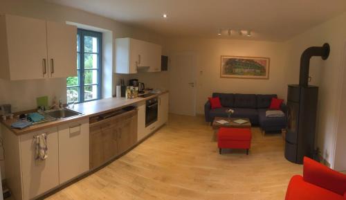 Ebenheit Apartamento | Prima Klima Villa - Ferienwohnung Steinbrecher