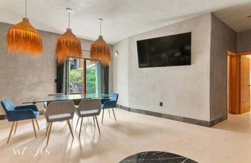Área de la calle 12 Apartamento | Prime 5th Ave Stay - 4BR with King Beds & City Views