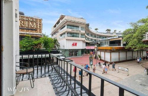 Área de la calle 12 Apartamento | Prime 5th Ave Stay - 4BR with King Beds & City Views
