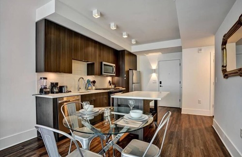 Garden Hills Apartamento | Prime Buckhead 1BR w/ fast Wifi | Ideal for Business Travellers