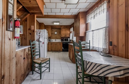 Ocean Park Cabaña | Prime location offering easy access to Ocean Park's central area, activities, and the beach!