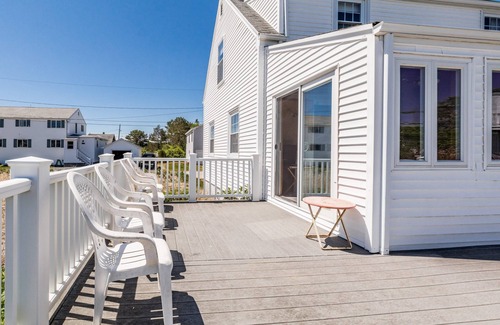 Ocean Park Cabaña | Prime location offering easy access to Ocean Park's central area, activities, and the beach!
