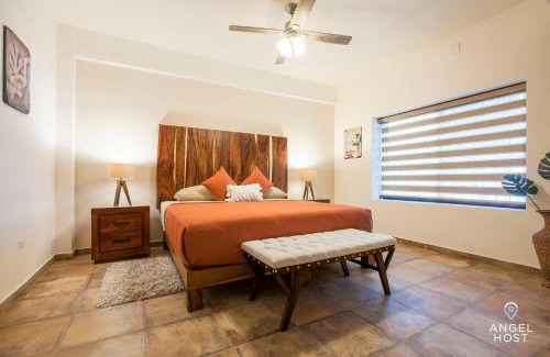 Esterito Casa | Prime Location 1 Block to Malecon Smart TV & WiFi
