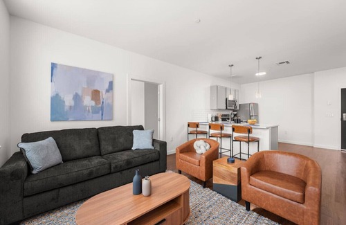 Hough Apartamento | Prime Location 2BR Apt Near Clinic & CWRU