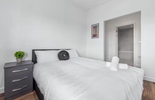 Fairfield Apartamento | Prime Location 2BR flat 15 Min London Bridge DP292