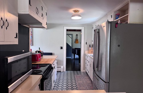 Stockbridge Casa | Prime Location and Charm – 5 Mins to Tanglewood & Best Berkshire Attractions