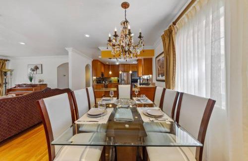 Sawtelle Casa | Prime Location Beverly Hills, Santa Monica and UCLA