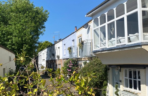 Clifton Casa | Prime Location- Detached Clifton Home With Parking