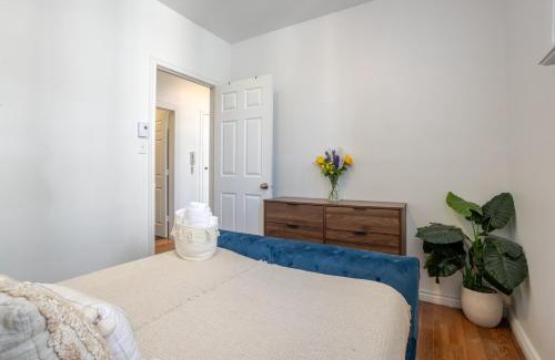 Shaughnessy Village Apartamento | Prime Location Gorgeous 4BR Downtown MTL