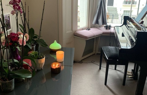 Royal Borough of Kensington and Chelsea Apartamento | Prime Location High St Kensington Victorian Raised Ground Flat Private Terrace