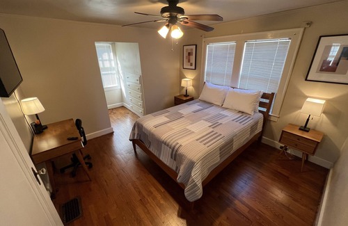 Maryville Casa | Prime location. Historic Charmer in Maryville, TN!