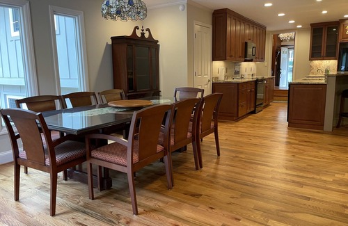 Madison Park Casa | Prime Location in Charlotte! 5br/4ba- Sleeps 16