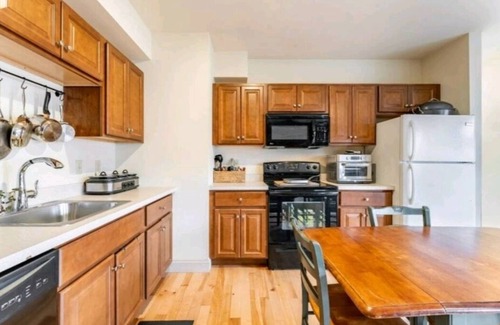 Burlington Apartamento | Prime location in the center of downtown burlington