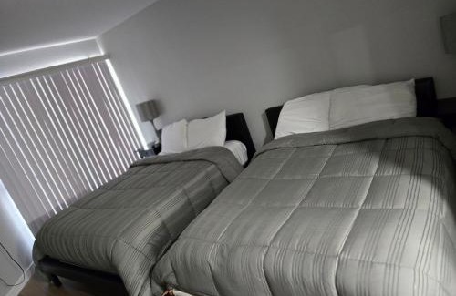 Costa Mesa Apartamento | Prime Location in the OC ,Near Beach, Airport & Disney