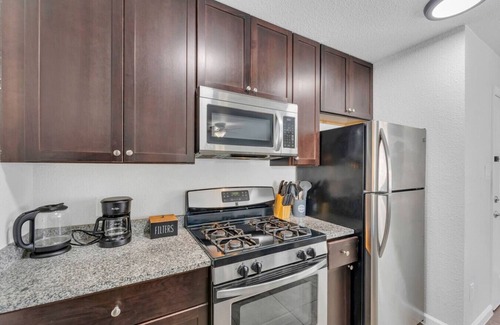 West University Apartamento | Serene Stay Reno - Sleeps 3