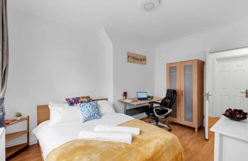 Hammersmith Apartamento | Prime Location! Next to Hammersmith Apollo & Tube