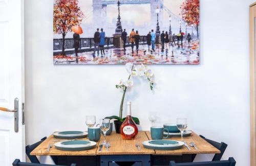 Hammersmith Apartamento | Prime Location! Next to Hammersmith Apollo & Tube
