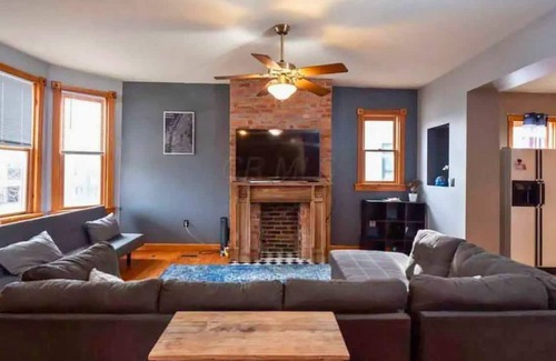 Victorian Village Apartamento | Prime Location - Short North - Free Parking