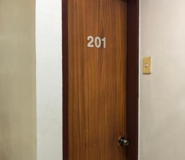 Kauswagan Apartamento | Prime Location, Spacious & Modern 4BR City Townhouse