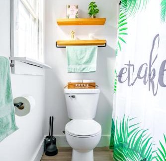 Chillicothe Casa | Prime Location Top Rated Clean Parking Free!